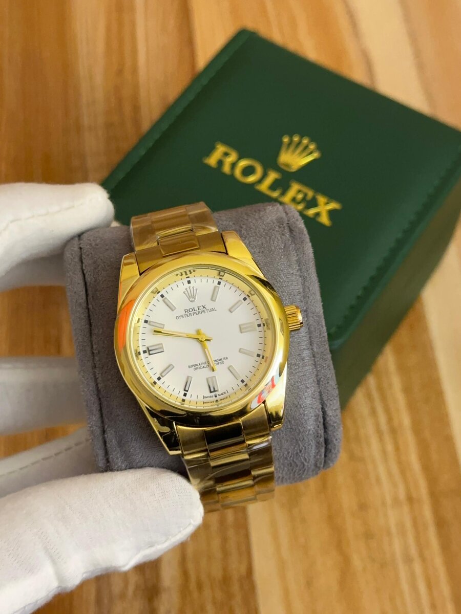 Montre Rolex Dorée Luxe