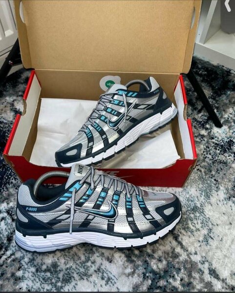 Chaussures de course légères