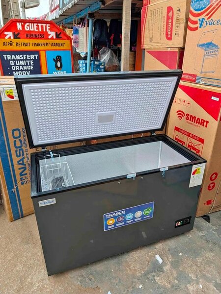 Congélateur coffre NASCO 140L - Noir