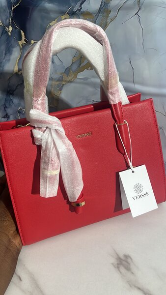 Sac à main en cuir élégant