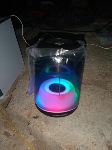 Enceinte Bluetooth LED portable