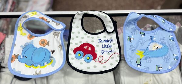 Bavoirs bébé en tissu