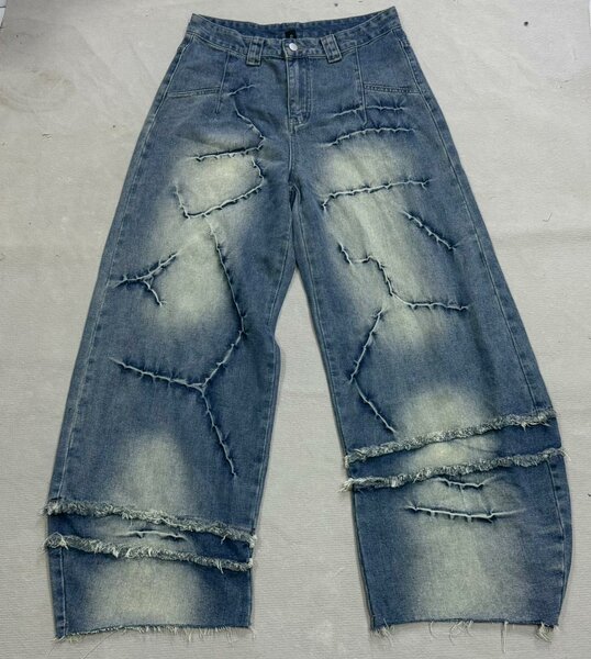 Jeans déchirés homme