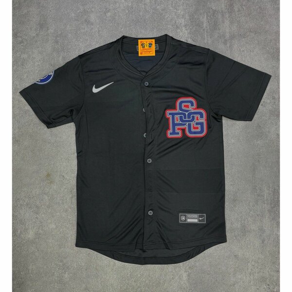 Maillot de baseball noir Paris