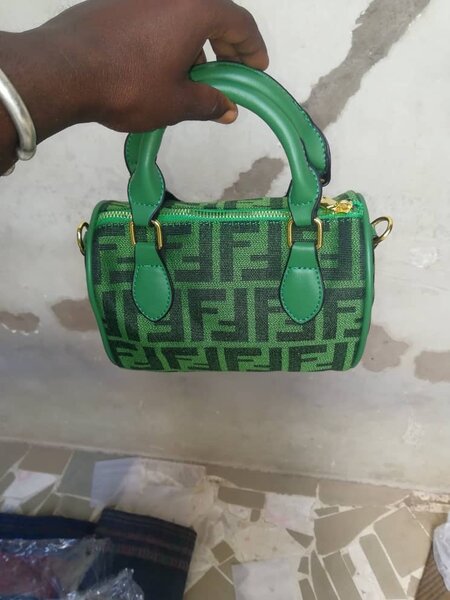 Sacs à main élégants femme