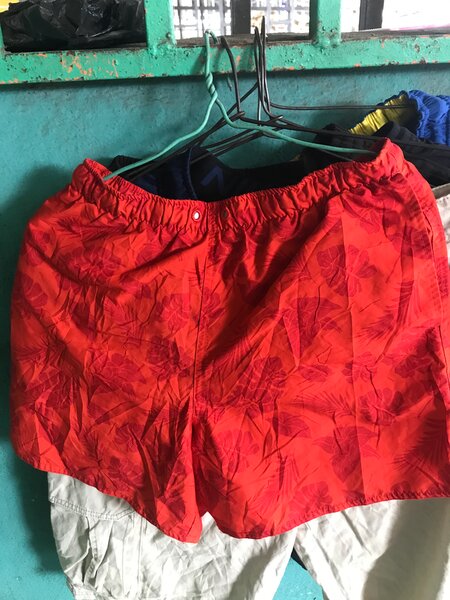 Short homme rouge sportswear