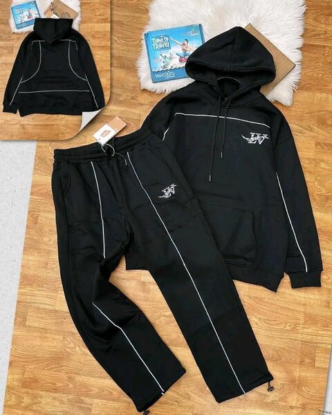 Ensemble de survêtement noir