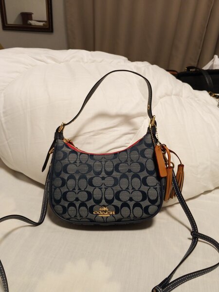 Sac à bandoulière élégant