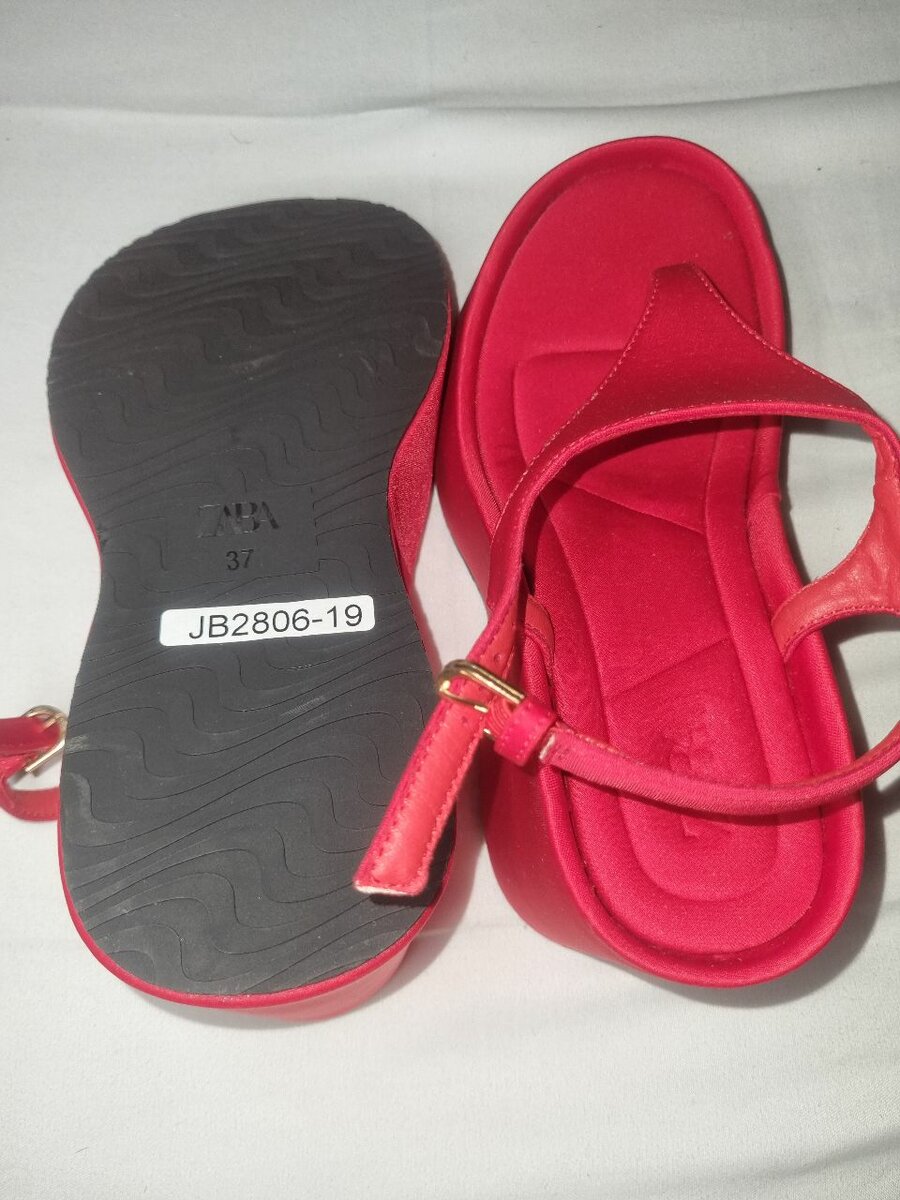 Sandales compensées rouges femme