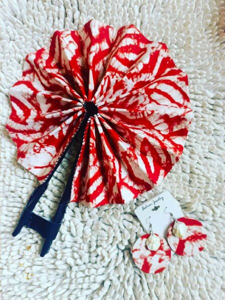 Éventail Pliable en Tissu Africain