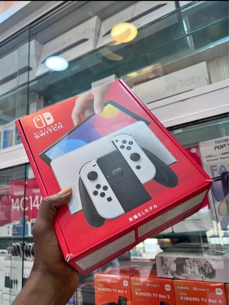 Console Nintendo Switch OLED