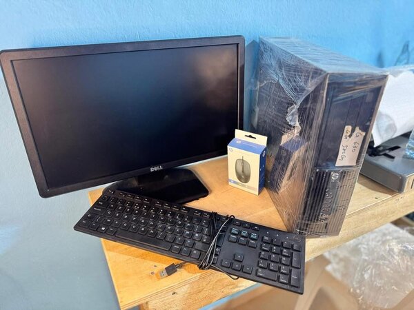 Ensemble PC bureau Dell