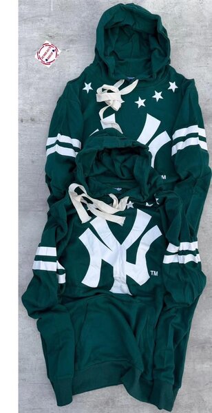 Sweatshirts à capuche tendance