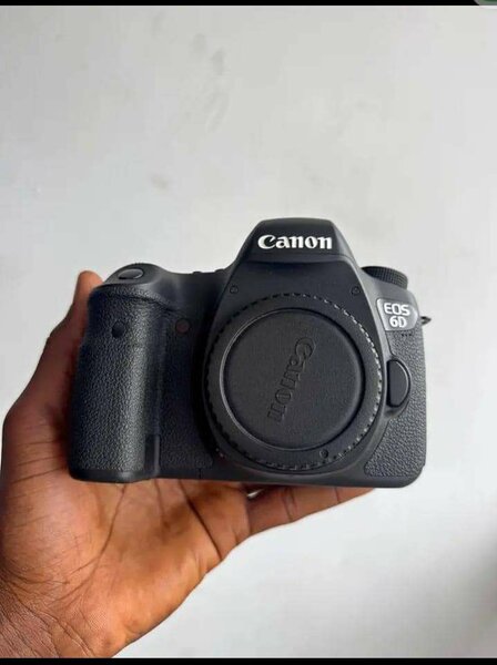 Appareil photo reflex numérique Canon