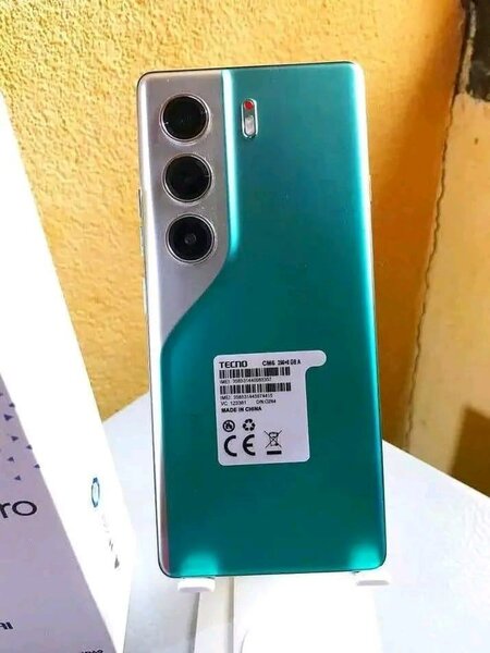 Camon 40 Pro Smartphone