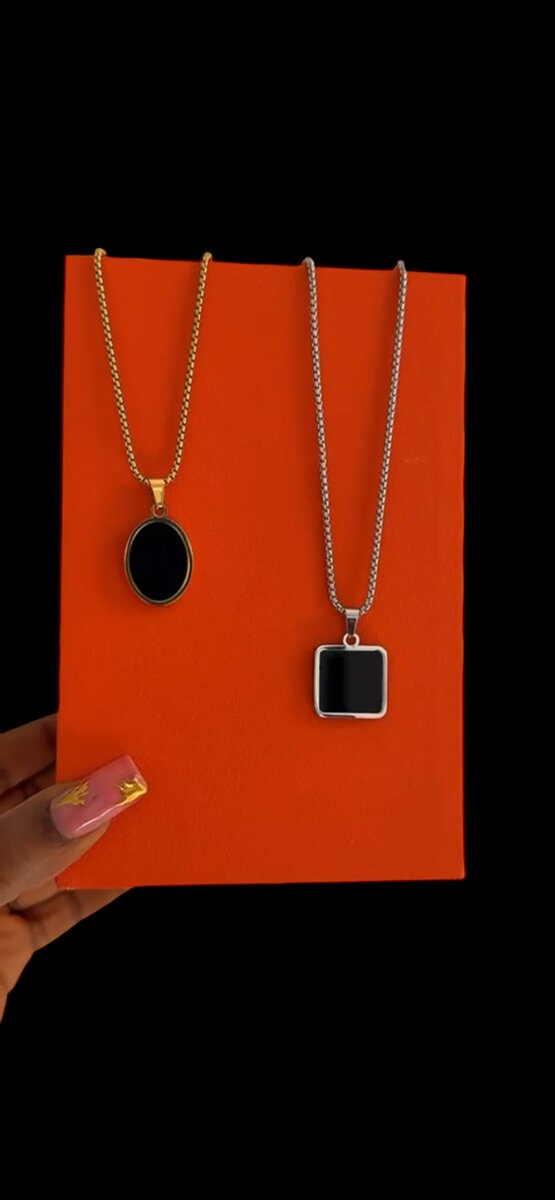 Collier pendentif carte Afrique