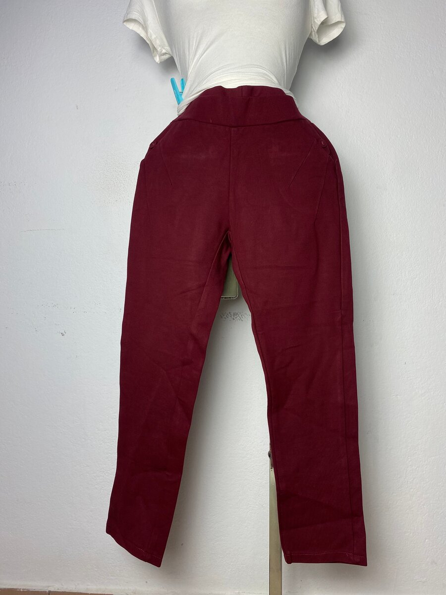 Pantalon Bordeaux Confortable