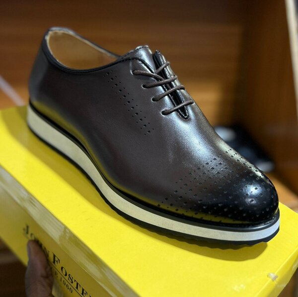 Elegant Men's Leather Oxfords