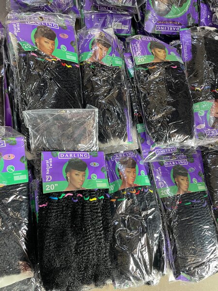 Extensions à cheveux synthétiques