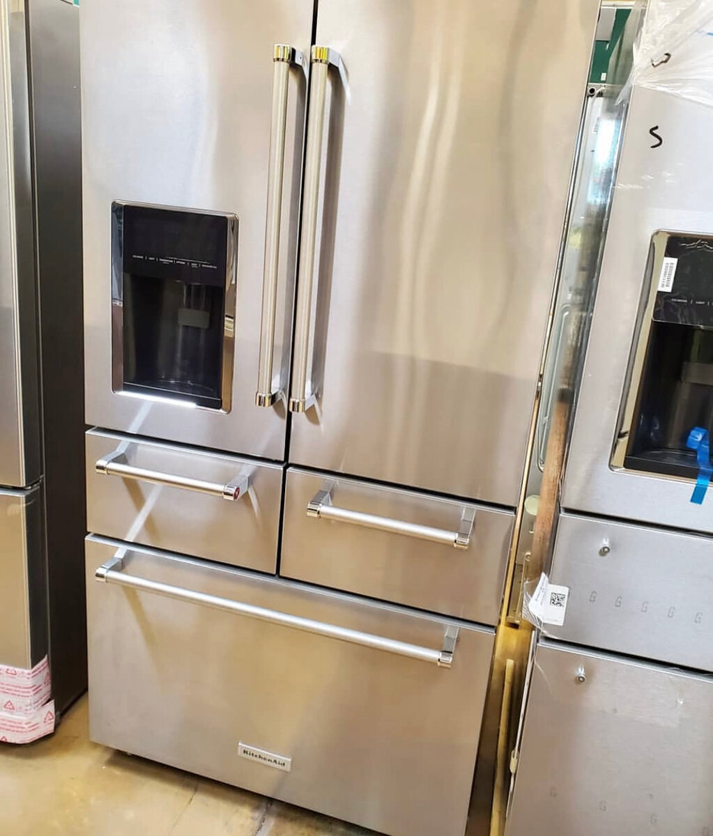 Réfrigérateur en acier inoxydable