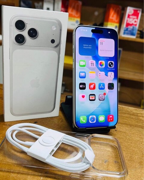 iPhone 17 pro max 256GB
