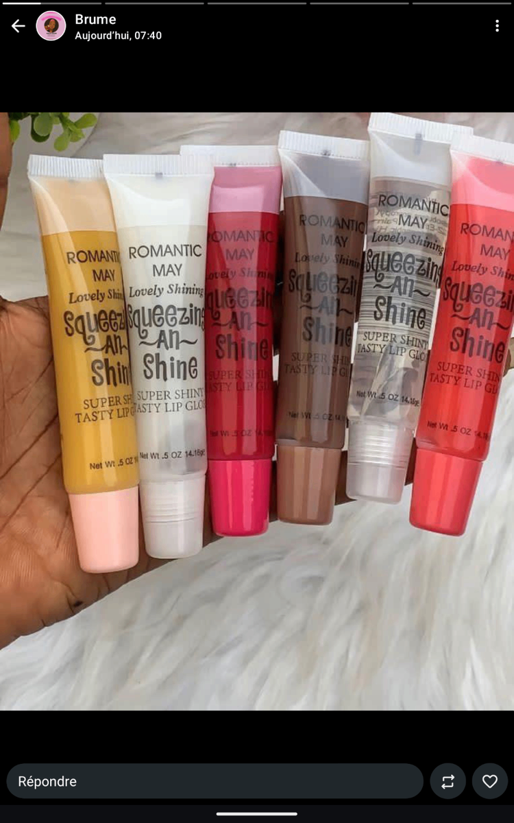 Ensemble brillants à lèvres