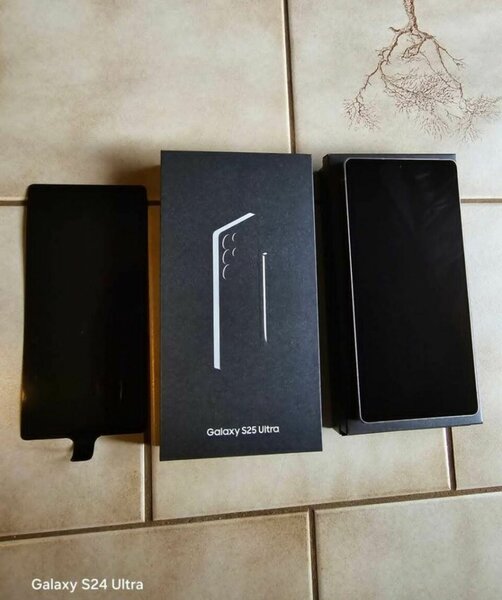Samsung S25 Ultra Smartphone