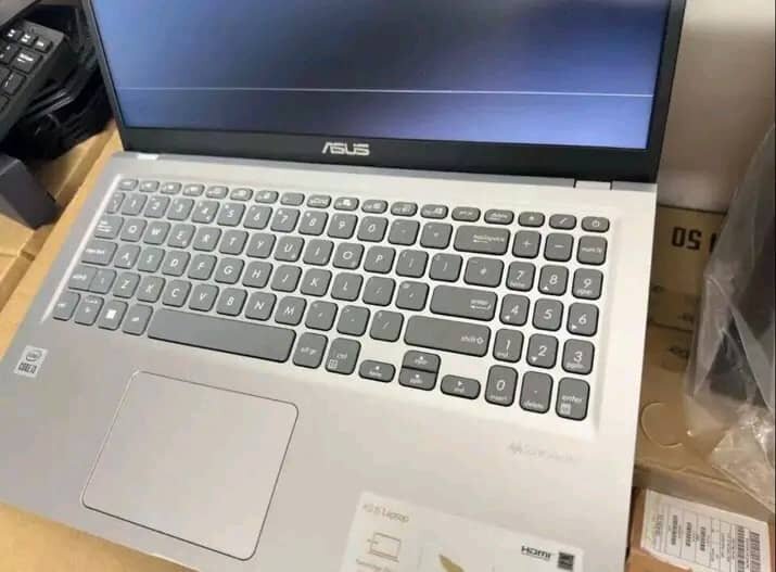 Ordinateur portable ASUS