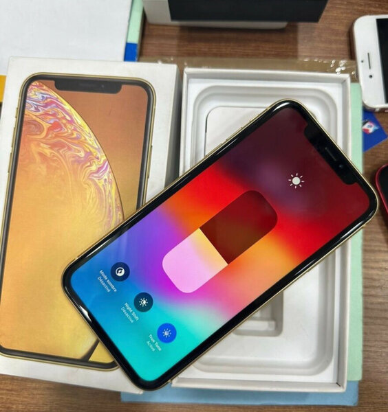 iPhone Moderne 64Go Or