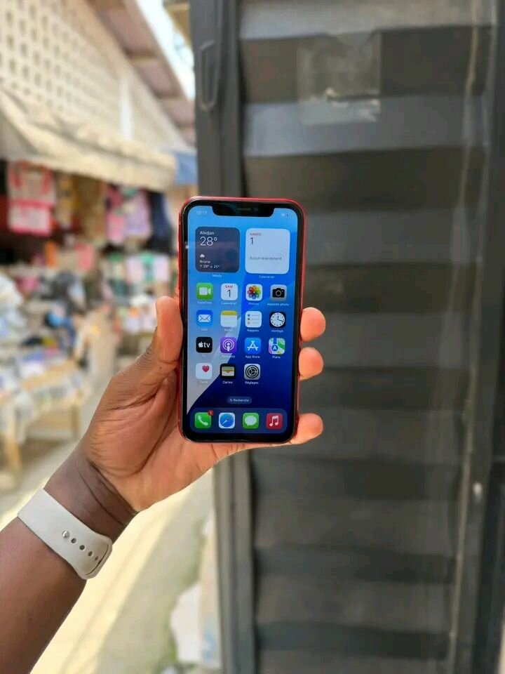 iPhone XR rouge, 64 Go