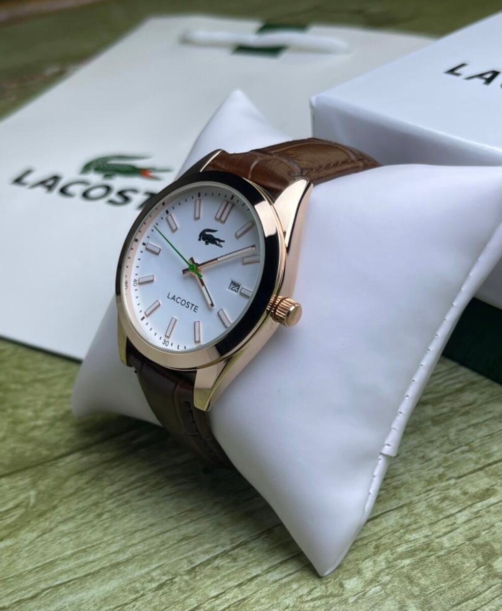 Montre Lacoste élégante