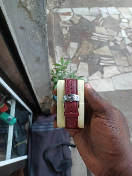 SWATCH Chrono Cuir Rouge