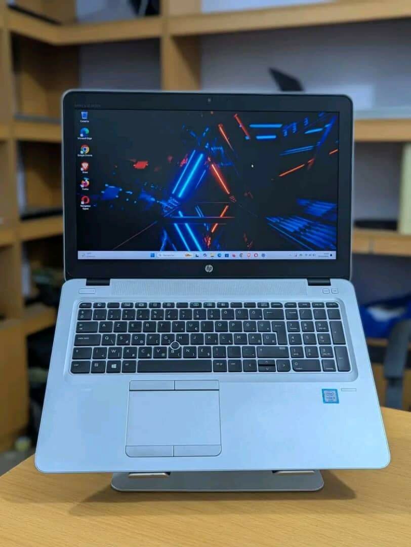 Ordinateur portable HP Pro