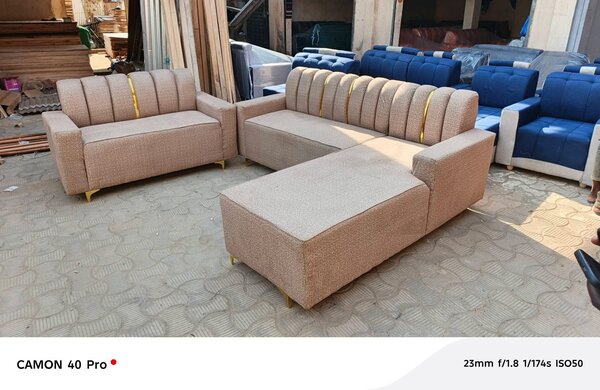 Salon moderne en beige