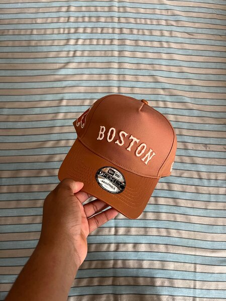 Casquette Boston ajustable