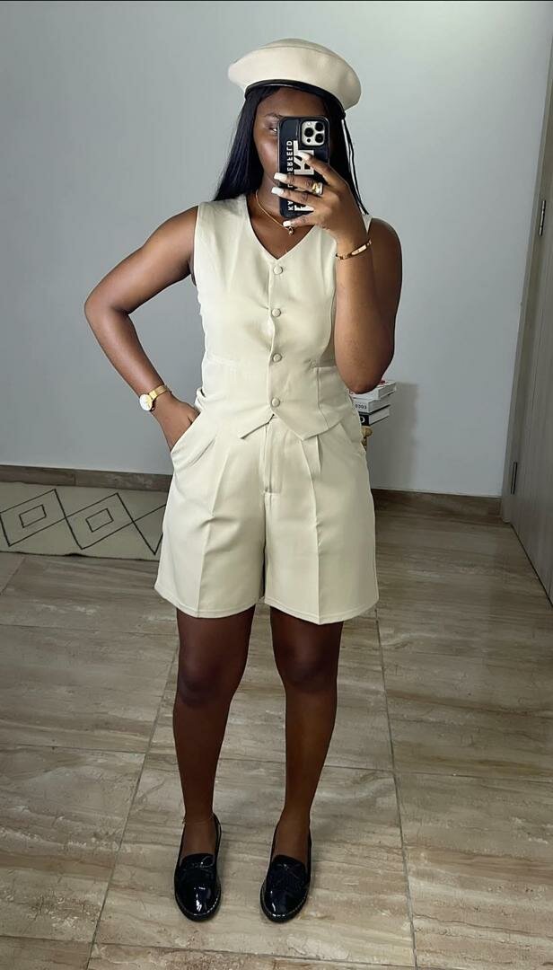 Combishort élégant femme