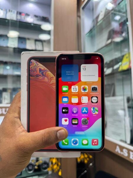 iPhone XR 64GB Rouge Neuf