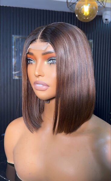 Perruque élégante brun bob