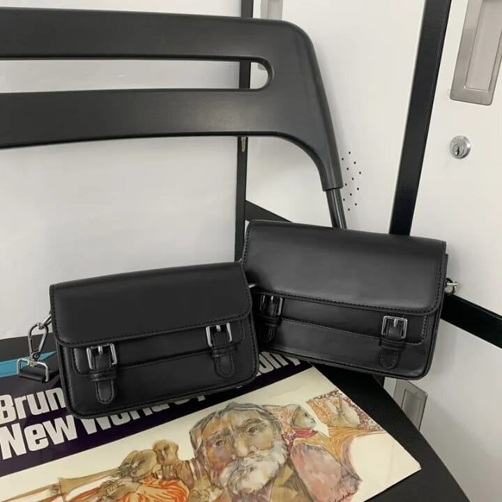 Sac bandoulière noir en cuir pour femme