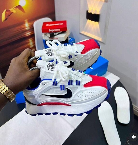 Chaussures Nike blanches pour hommes