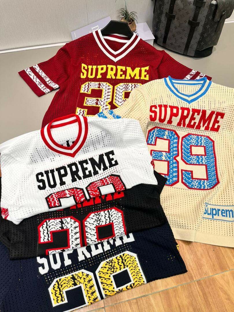 Maillots de sport imprimés