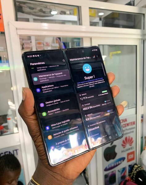 Smartphone pliable Android