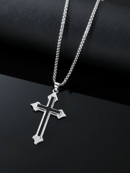 Collier croix élégant pour homme