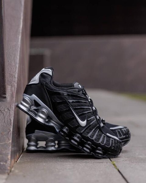 Nike Shox Sneakers