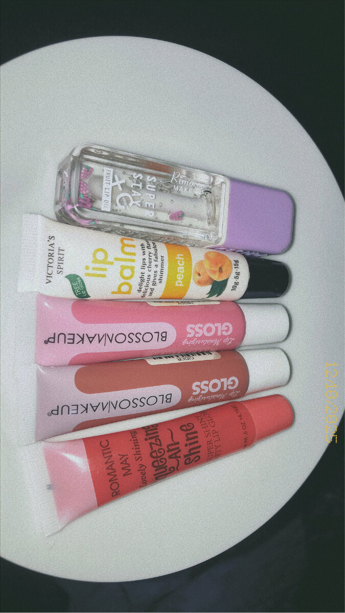 Ensemble de Gloss et Baume à Lèvres