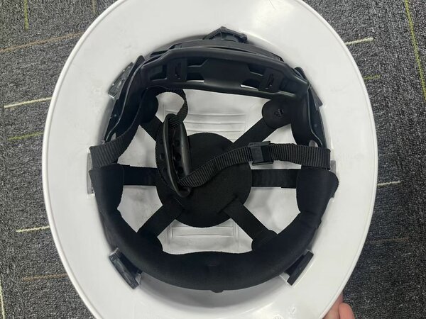 Casque de sécurité blanc