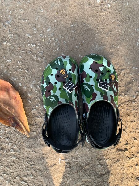 Chaussures Crocs camouflage Bape