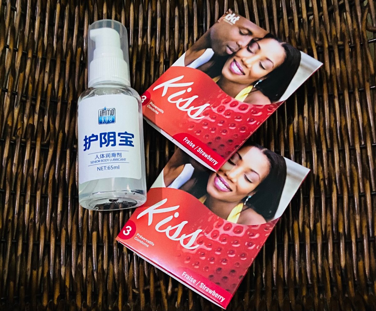 6 préservatifs + 1 lubrifiant