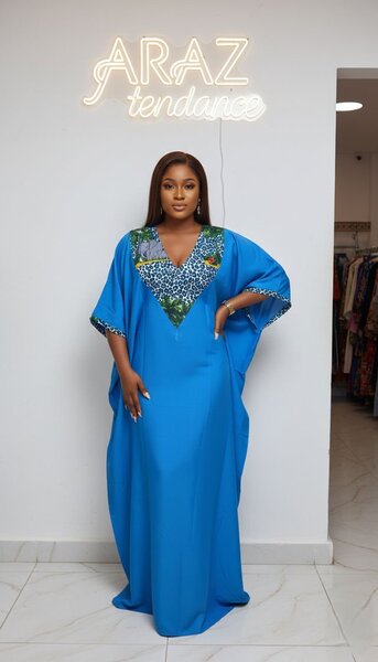 Caftan bleu Araz tendance