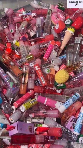 Ensemble de baumes à lèvres